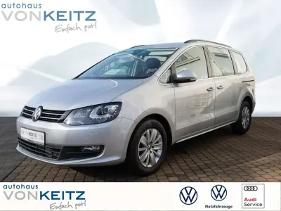 Gebraucht VW Sharan Comfortline 150 PS (110 kW) 2020 Silber Van / Kleinbus