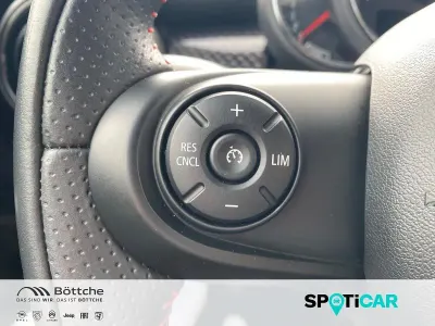Gebraucht Mini John Cooper Works Chili 231 PS (169 kW) 2019 Midnight black Kleinwagen