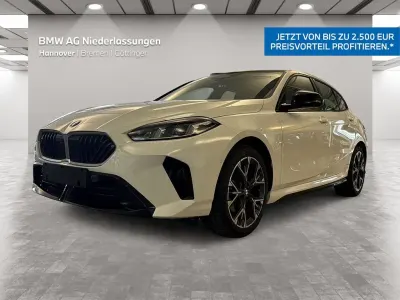 Gebraucht BMW 120 Shadowline 156 PS (114 kW) 2025 Weiß Kleinwagen