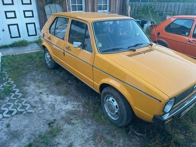 Second-hand VW Golf I 50 CP (36 kW) 1975 Galben Hatchback