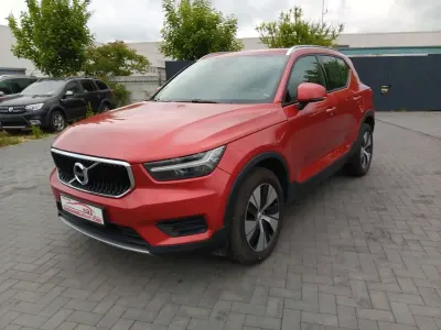 Occasion Volvo XC40 Momentum 163 ch (119 kW) 2021 Rouge SUV