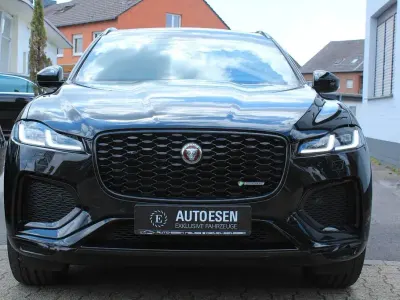 Gebraucht Jaguar F-Pace R-Dynamic 250 PS (183 kW) 2022 Schwarz SUV