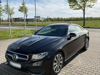 Używany Mercedes E200 Avantgarde 185 KM (136 kW) 2016 Czarny Coupe