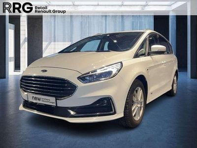 Weiß Gebraucht 2022 Ford S-MAX Titanium Van / Kleinbus | 29.990 € (Etwas zu teuer)