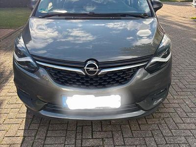 Opel Zafira Tourer