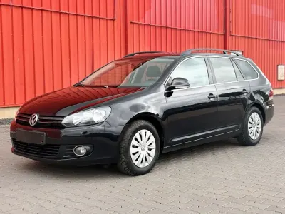Gebraucht VW Golf VI Comfortline 105 PS (77 kW) 2011 Schwarz Kombi