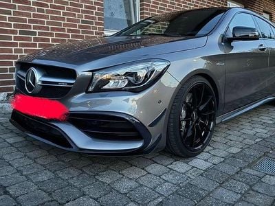 Gebraucht Mercedes CLA45 AMG Shooting Brake AMG 381 PS (280 kW) 2017 Grau Kombi