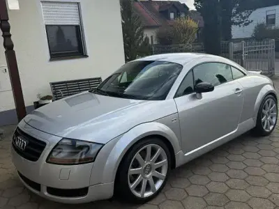 Gebraucht Audi TT Sport 224 PS (164 kW) 2000 Silber Coupé