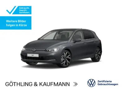 Gebraucht VW Golf VIII Style 190 PS (139 kW) 2022 Delfingrau metallic Limousine