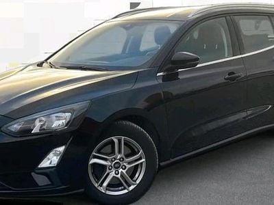 Schwarz Gebraucht 2018 Ford Focus Cool & Connect Kombi | 11.400 € (Fairer Preis)