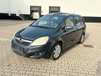 Gebraucht Opel Zafira Innovation 150 PS (110 kW) 2009 Grau Van / Kleinbus