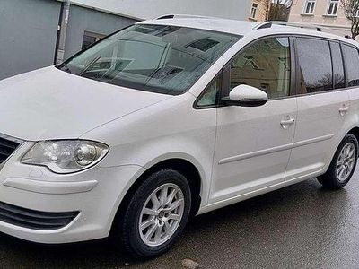 Gebraucht VW Touran Freestyle 140 PS (102 kW) 2010 Weiß Van / Kleinbus