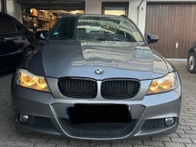 Usata BMW 318 M Sport 143 CV (105 kW) 2011 Nero Station wagon