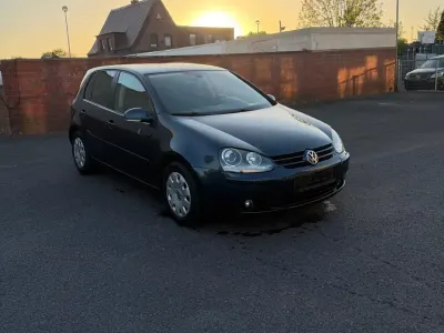 Gebraucht VW Golf VI 140 PS (102 kW) 2008 Blau Kleinwagen