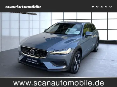 Gebraucht Volvo V60 Plus 197 PS (144 kW) 2023 Thunder grey / (metallic) Kombi