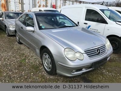 Gebraucht Mercedes CLC200 163 PS (119 kW) 2003 Silber Kleinwagen
