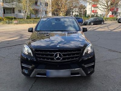 Usata Mercedes 350 245 CV (180 kW) 2014 Nero SUV