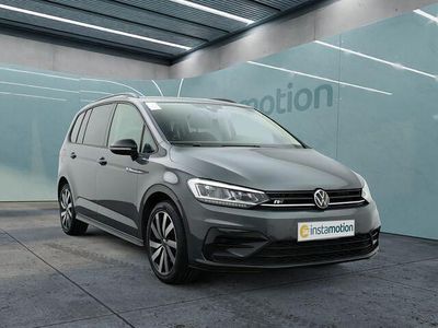 Grau Gebraucht 2024 VW Touran Highline Van / Kleinbus | 39.249 € (Etwas zu teuer)