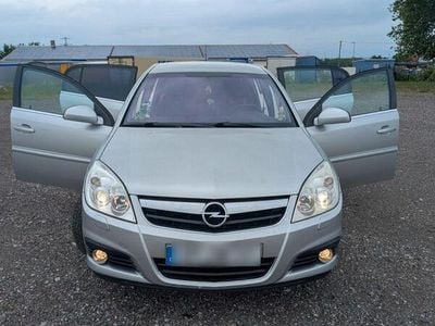 Opel Signum