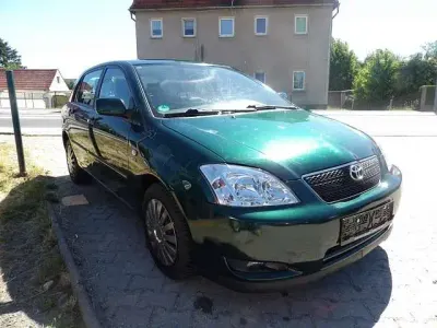 Gebraucht Toyota Corolla 97 PS (71 kW) 2003 Grün Kleinwagen