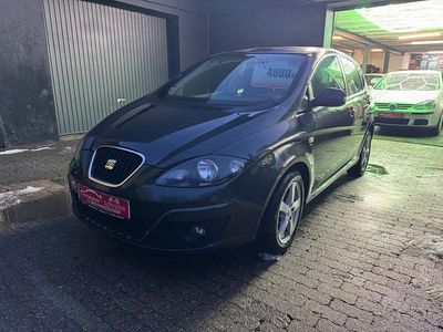 Gebraucht Seat Altea Stylance 125 PS (91 kW) 2010 Grau Limousine