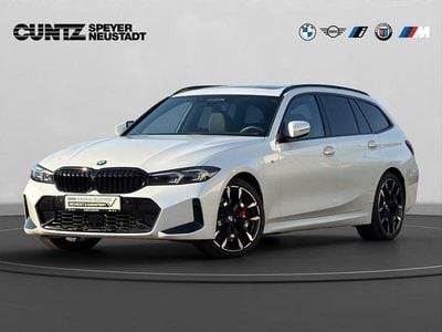 Gebraucht BMW 330 M Sport 286 PS (210 kW) 2025 Mineralweiß metallic Kombi