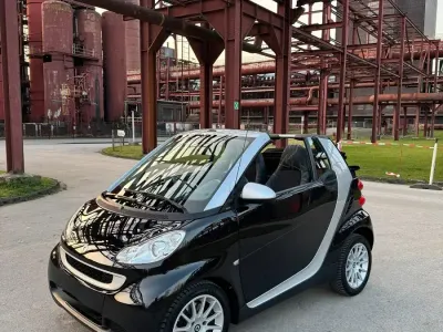 Usata Smart ForTwo Cabrio Passion 50 CV (36 kW) 2008 Nero Cabrio