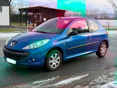 Gebraucht Peugeot 206+ 75 PS (55 kW) 2009 Blau Kleinwagen