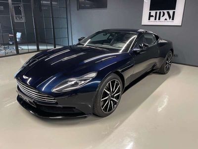 gebraucht Aston Martin DB11 Coupe Touchtronic Launch Edition Carbon 1. Hand
