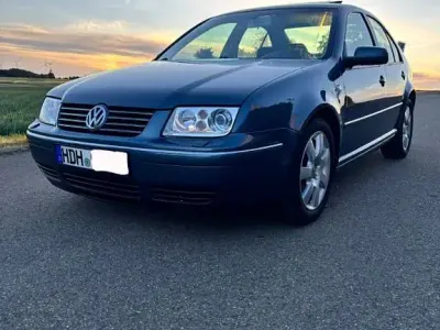 Gebraucht VW Bora Pacific 105 PS (77 kW) 2003 Blau Limousine