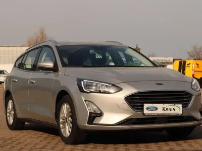 Gebraucht Ford Focus Titanium 125 PS (91 kW) 2021 Silber Kombi