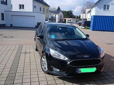 Gebraucht Ford Focus Cool & Connect 120 PS (88 kW) 2018 Schwarz Limousine