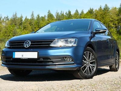 Occasion VW Jetta Allstar 125 ch (91 kW) 2016 Bleue Berline