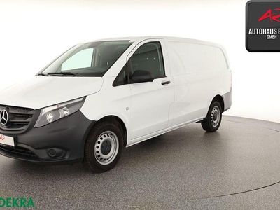 Usado Mercedes Vito 102 HP (75 kW) 2022 Branco Van