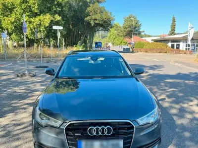 Gebraucht Audi A6 204 PS (150 kW) 2014 Blau Kombi