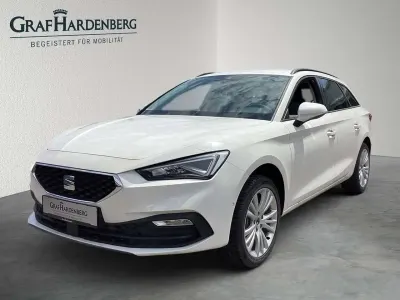Gebraucht Seat Leon Style 150 PS (110 kW) 2024 Weiß Limousine