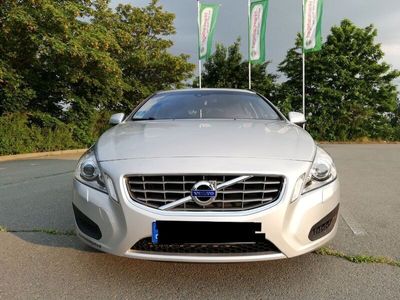 gebraucht Volvo V60 D3 Momentum Momentum