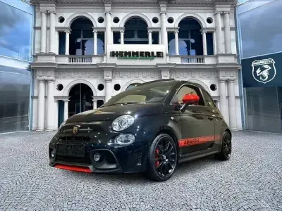 Używany Abarth 595C Competizione 180 KM (132 kW) 2020 Czarny Kabriolet