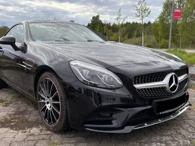 Gebraucht Mercedes SLC200 AMG line 184 PS (135 kW) 2017 Schwarz Cabrio