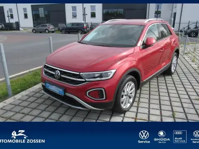 Gebraucht VW T-Roc Style 150 PS (110 kW) 2024 Rot SUV