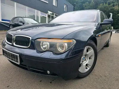 Gebraucht BMW 745 333 PS (244 kW) 2005 Blau Limousine