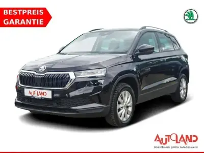 Gebraucht Skoda Karoq 150 PS (110 kW) 2024 Blackmagicmet. SUV