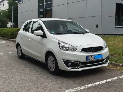 Gebraucht Mitsubishi Space Star 71 PS (52 kW) 2019 Weiß Kleinwagen