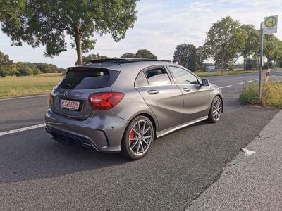 Mercedes A45 AMG