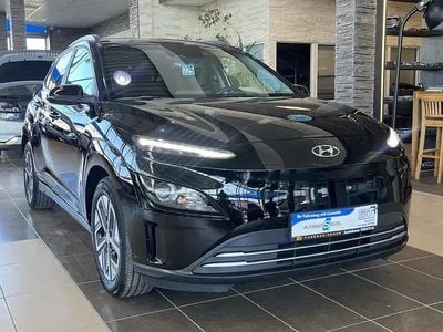 Second-hand Hyundai Kona Edition 30+ 100 kW (136 CP) 2022 Negru SUV