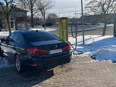 Gebraucht BMW 520 Sport Line 190 PS (139 kW) 2017 Schwarz Limousine
