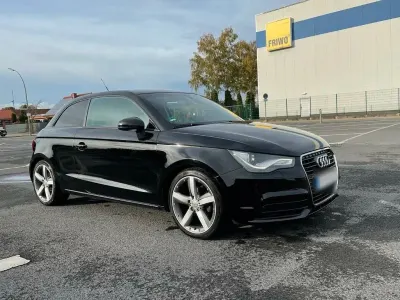 Gebraucht Audi A1 86 PS (63 kW) 2011 Schwarz Kleinwagen