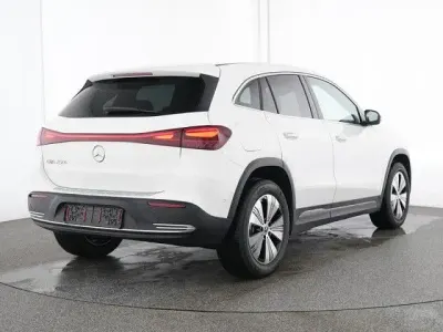 Gebraucht Mercedes EQA250 139 kW (190 PS) 2025 SUV