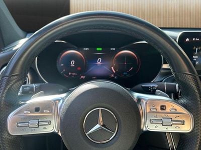 Mercedes GLC300