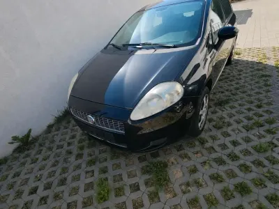 Gebraucht Fiat Punto 77 PS (56 kW) 2009 Schwarz Kleinwagen